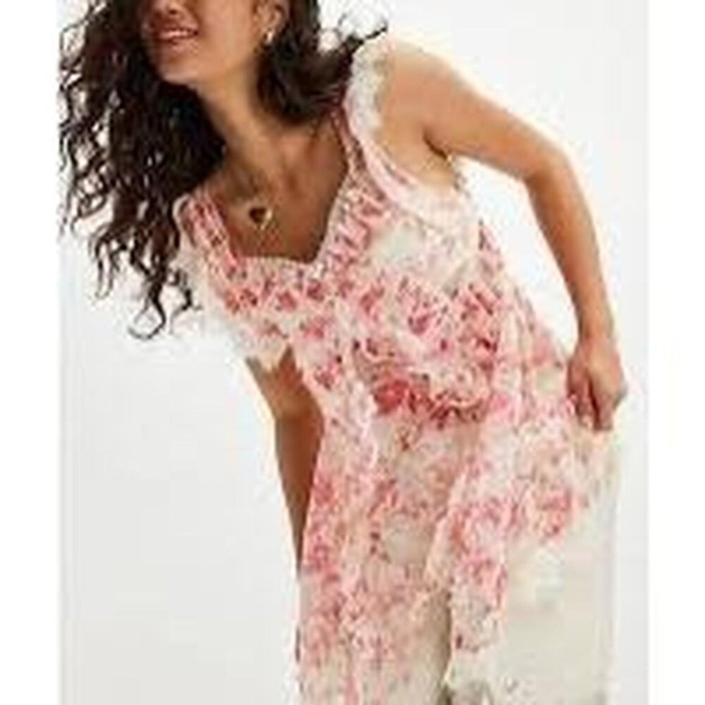 Free People x Revolve Ivie Tunic in pink . NWOT, size small .